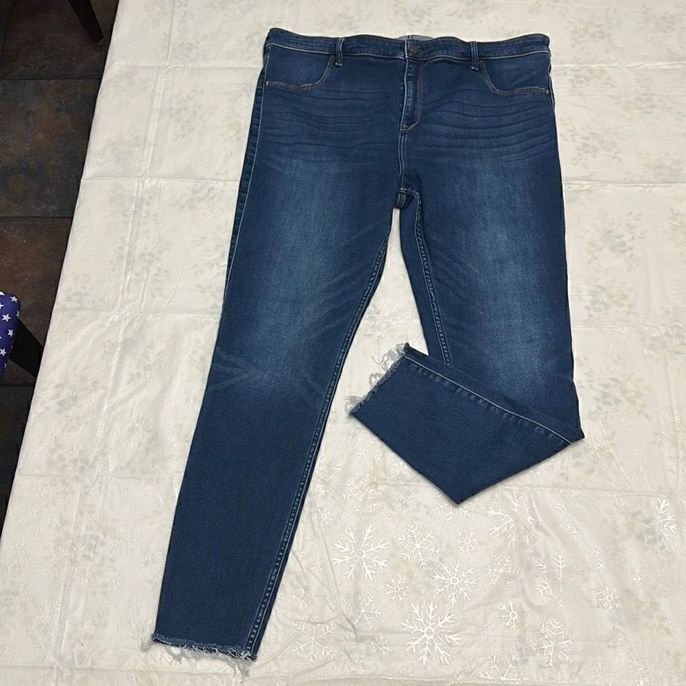 Abercrombie & fitch women’s high rise skinny jeans size 36X22